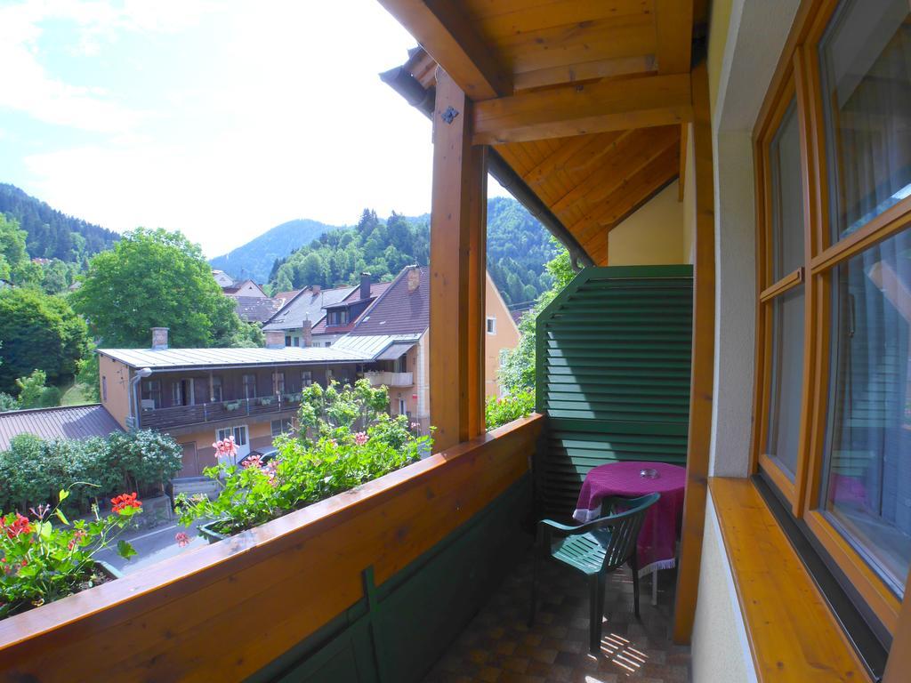 Pension Besser Bad Eisenkappel Exteriér fotografie
